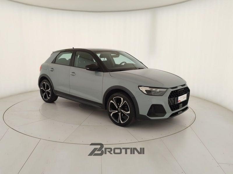 Audi A1 Sportback 30 TFSI S tronic Identity Black
