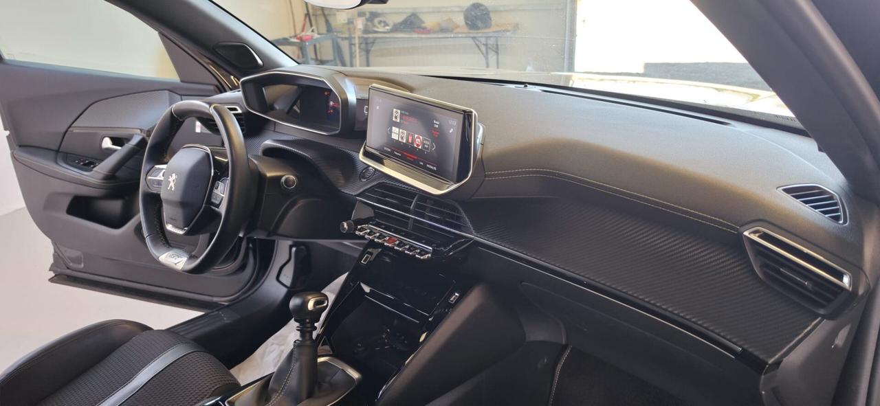 Peugeot 2008 PureTech 130 S&S GT Line