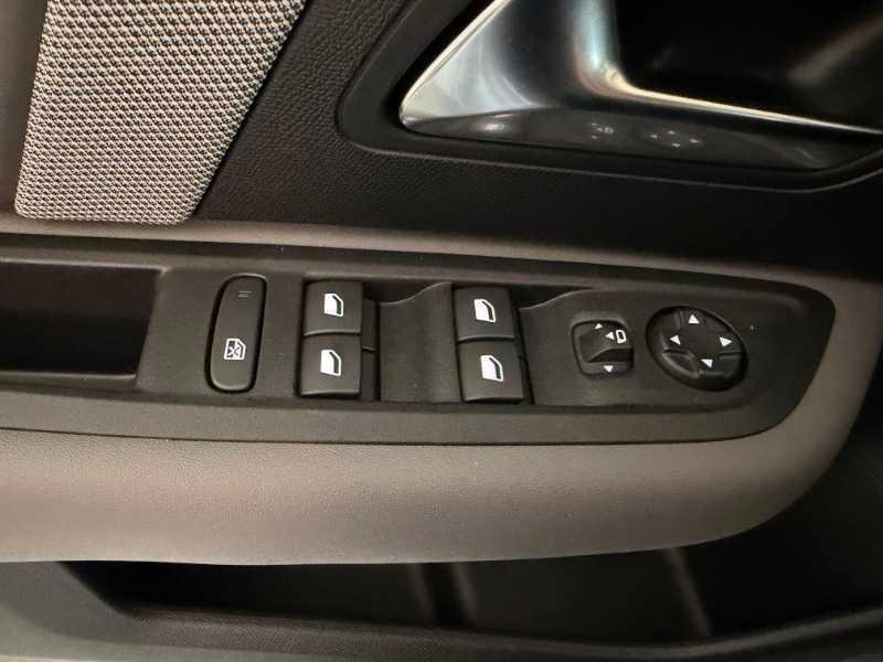 CITROEN C4 Hybrid 145 cv Automatico - COLLECTION