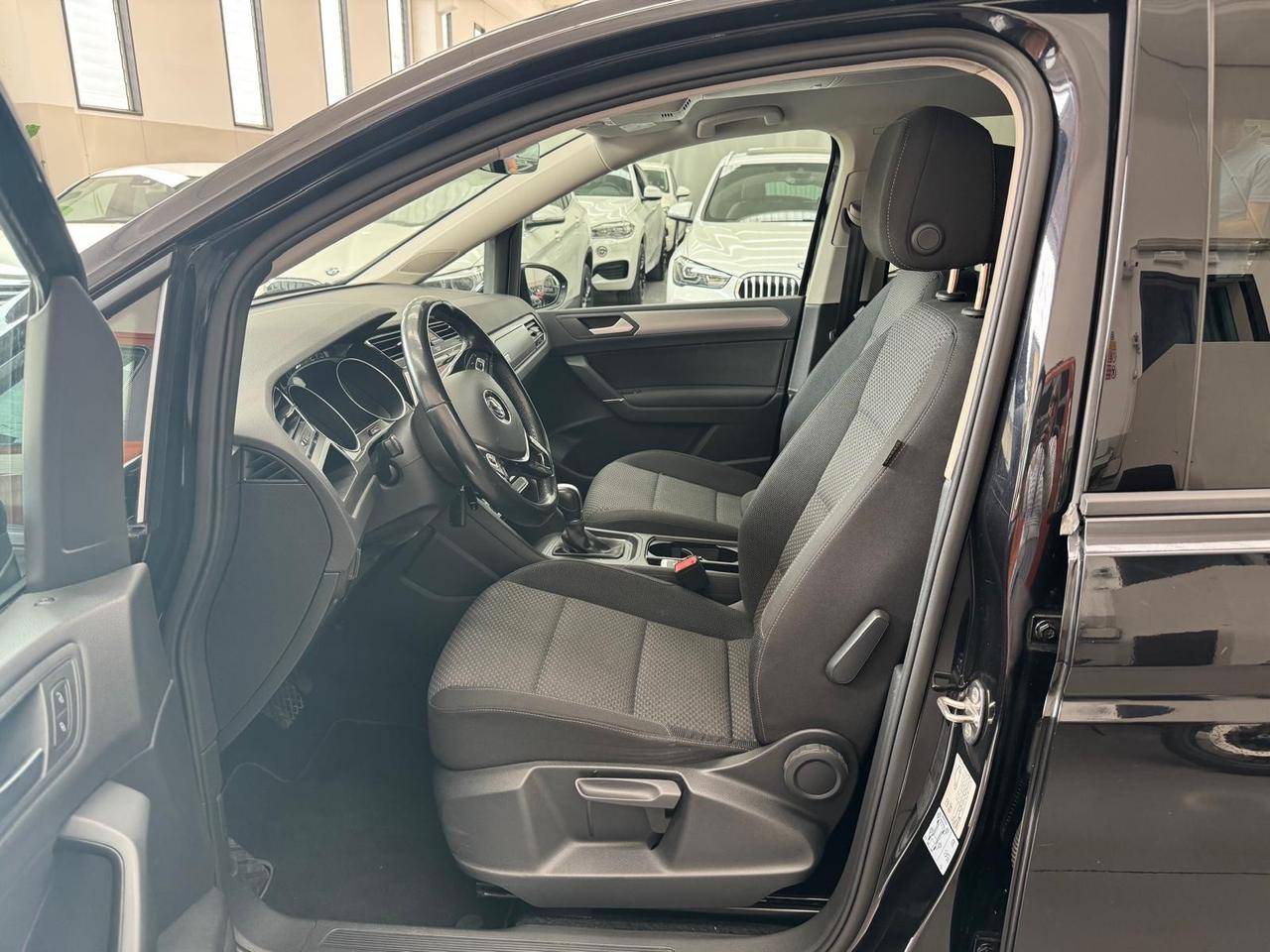 Volkswagen Touran 1.6 TDI 115 CV SCR DSG Highline BlueMotion Tech.