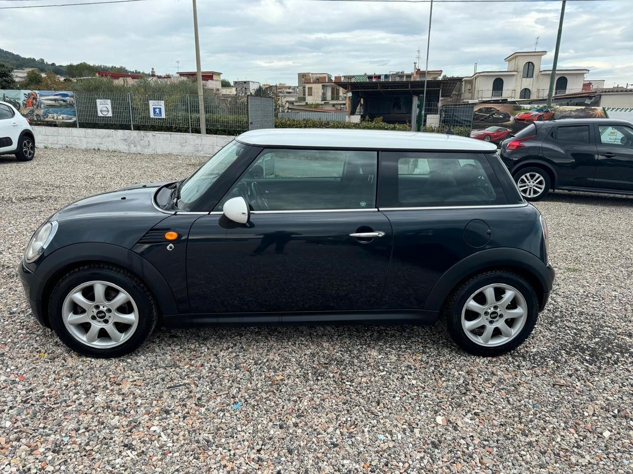 Mini Mini 1.6 16V Cooper D