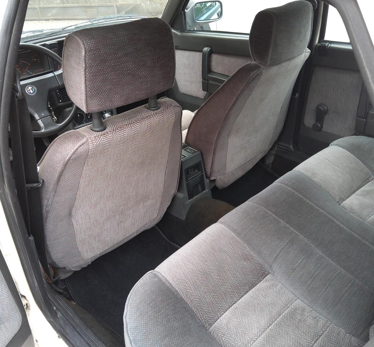 Alfa Romeo 75 2.0i Twin Spark