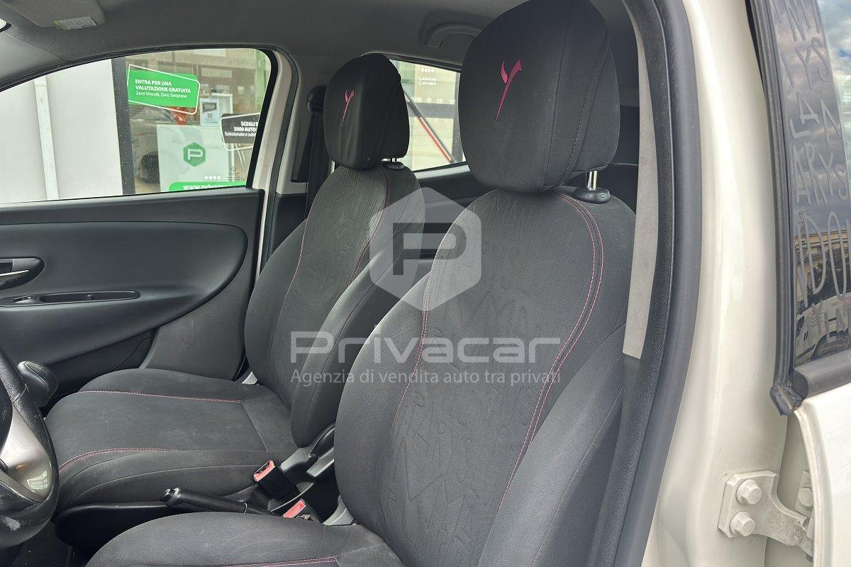 LANCIA Ypsilon 0.9 TwinAir 85 CV 5 porte Metano Ecochic Elefantino