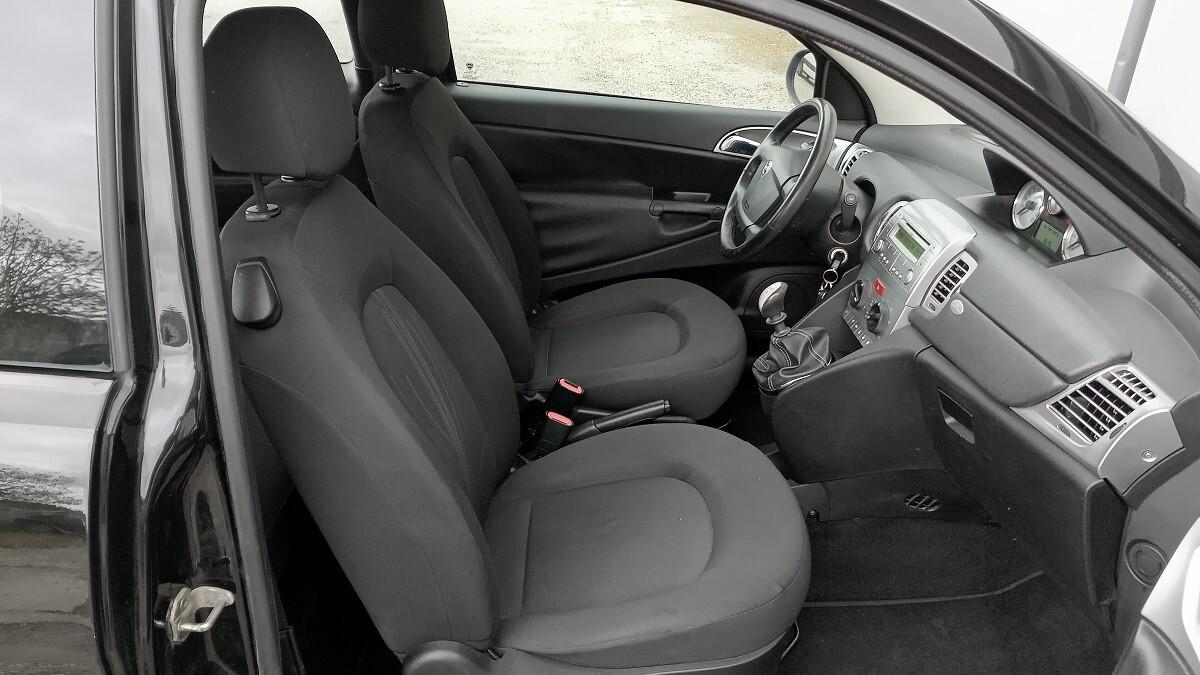 Lancia Ypsilon 1.2 - imp. GPL