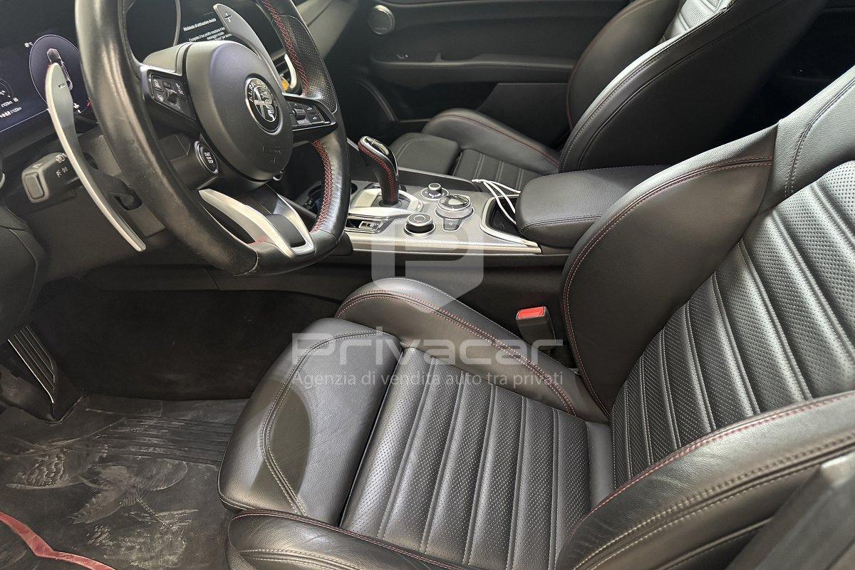 ALFA ROMEO Giulia 2.0 Turbo 280 CV AT8 AWD Q4 Competizione