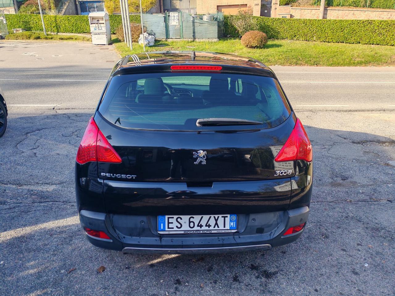 Peugeot 3008 1.6 HDi 115CV Allure