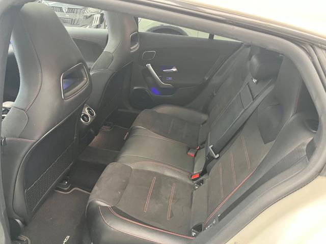 MERCEDES-BENZ CLA 200 d Automatic Premium Amg Night Edition Full