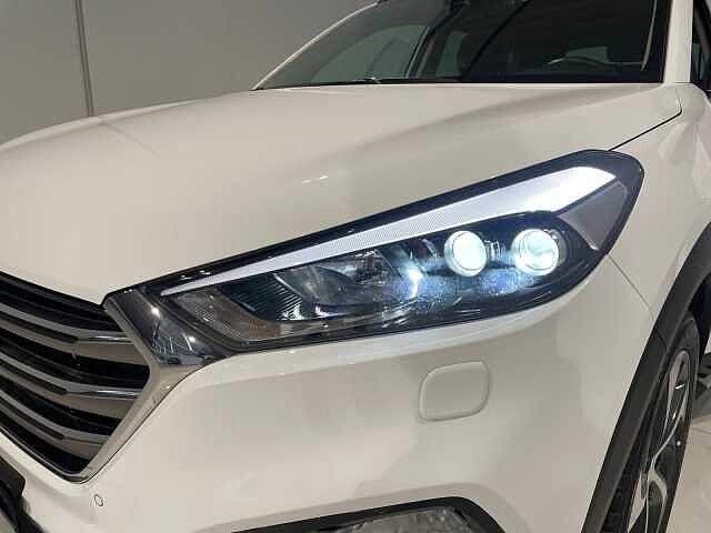 Hyundai TUCSON 2.0D 136CV 4WD Autom. XPossible - NEOPATENTATI