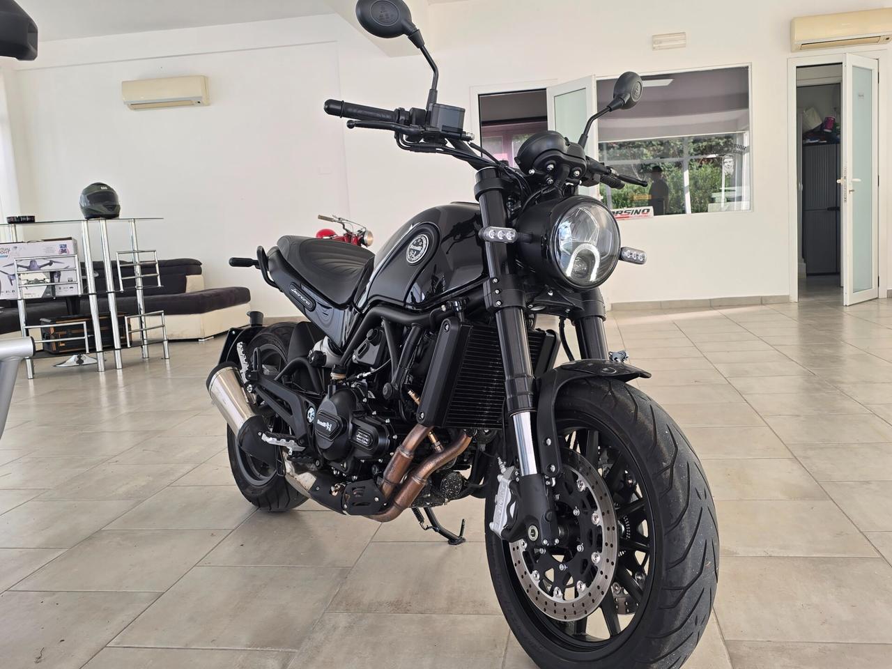 Benelli Leoncino 500 600km