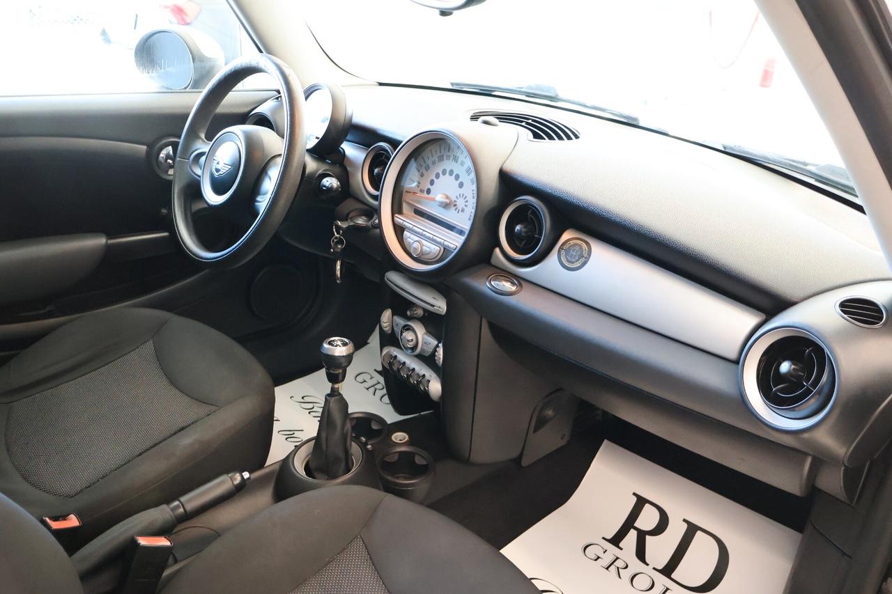 Mini 1.4 16V One ok neopatentati