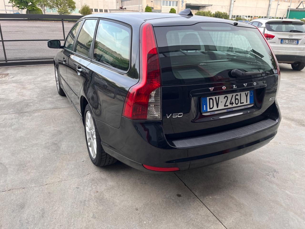 Volvo V50 2.0 D cat Momentum