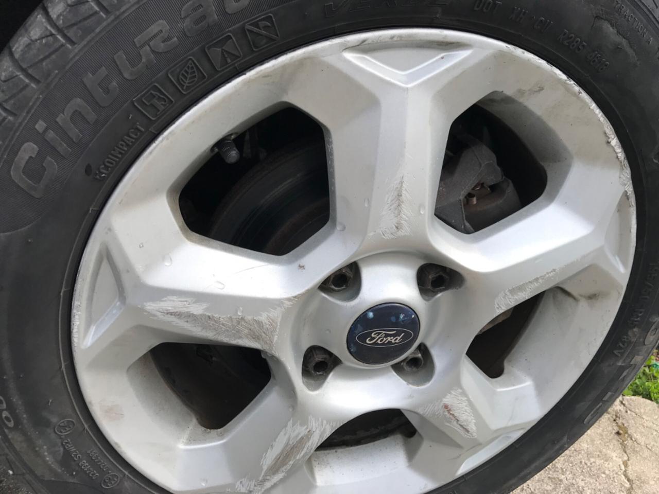 Ford Fiesta 1.4 TDCi 68CV 50 KW 3 porte Titanium