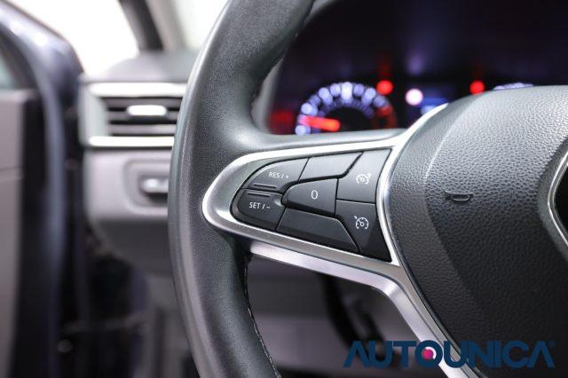 RENAULT Clio TCE 90 CV 5 PORTE BUSINESS FARI LED