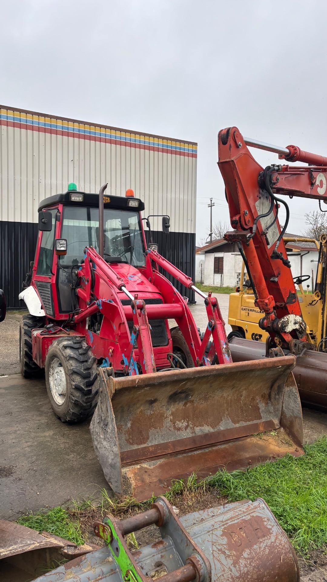 Jcb 2CX