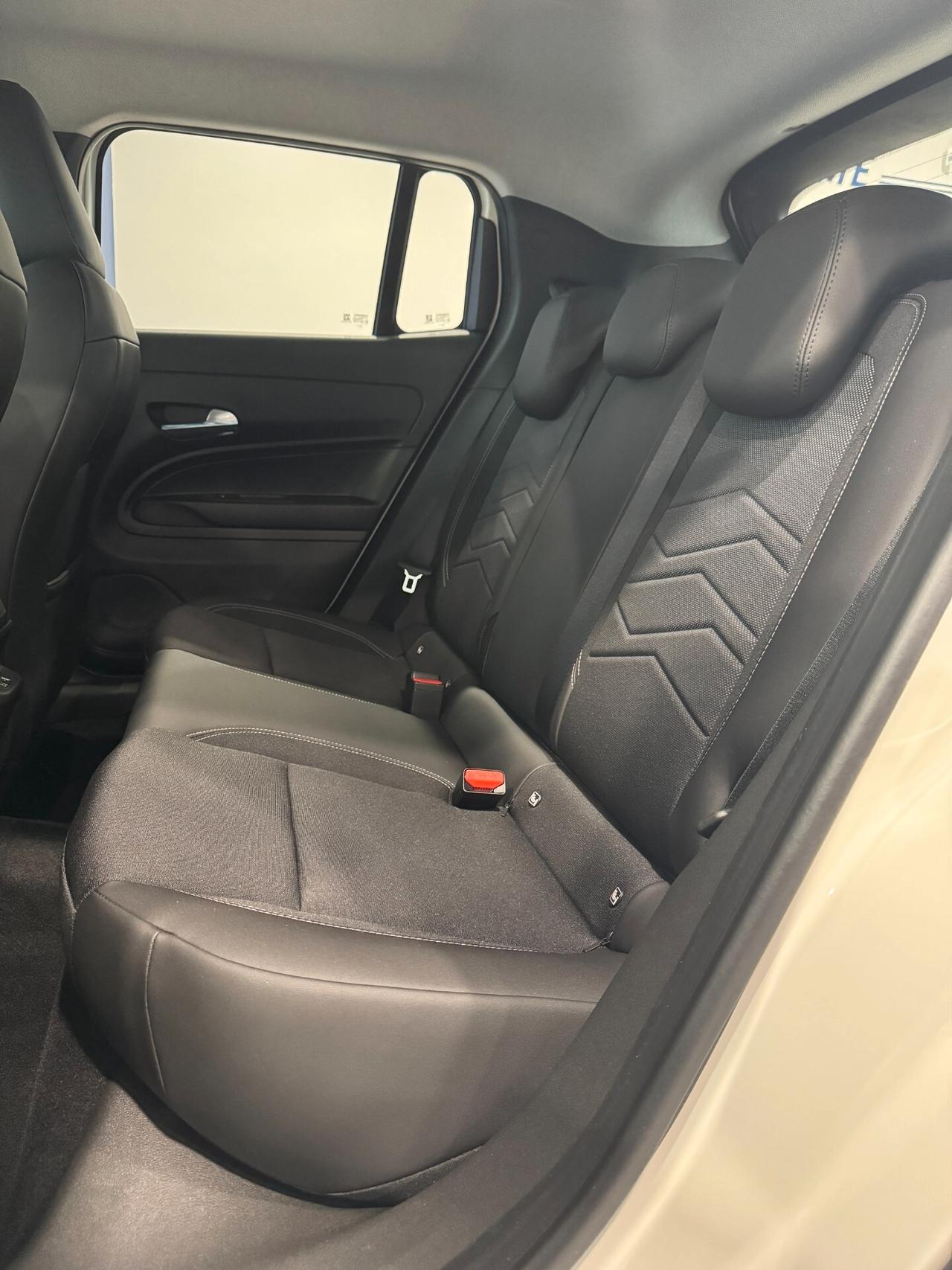 Jeep Avenger ALTITUDE