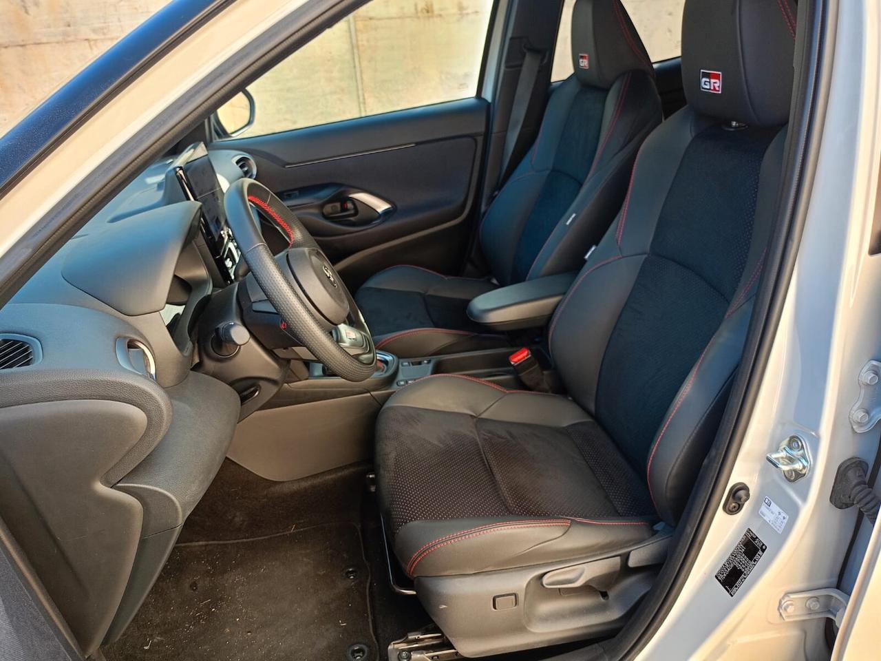 Toyota Yaris 1.5 130 Hybrid 5 porte GR Sport