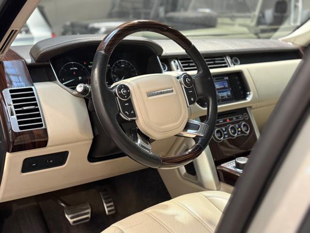 LAND ROVER Range Rover 3.0 TDV6 Autobiography