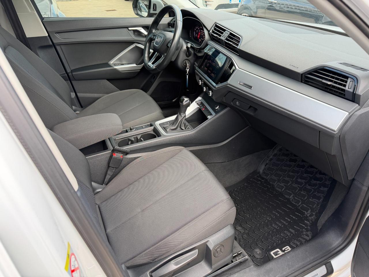 Audi Q3 35 TFSI S tronic line edition