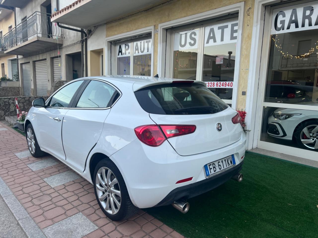 Alfa Romeo Giulietta 1.6 JTDm-2 120 CV Exclusive