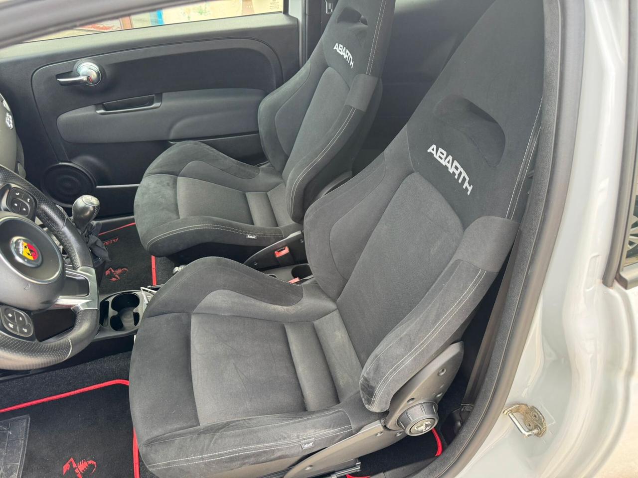 Abarth 595 1.4 Turbo T-Jet 165 CV Pista