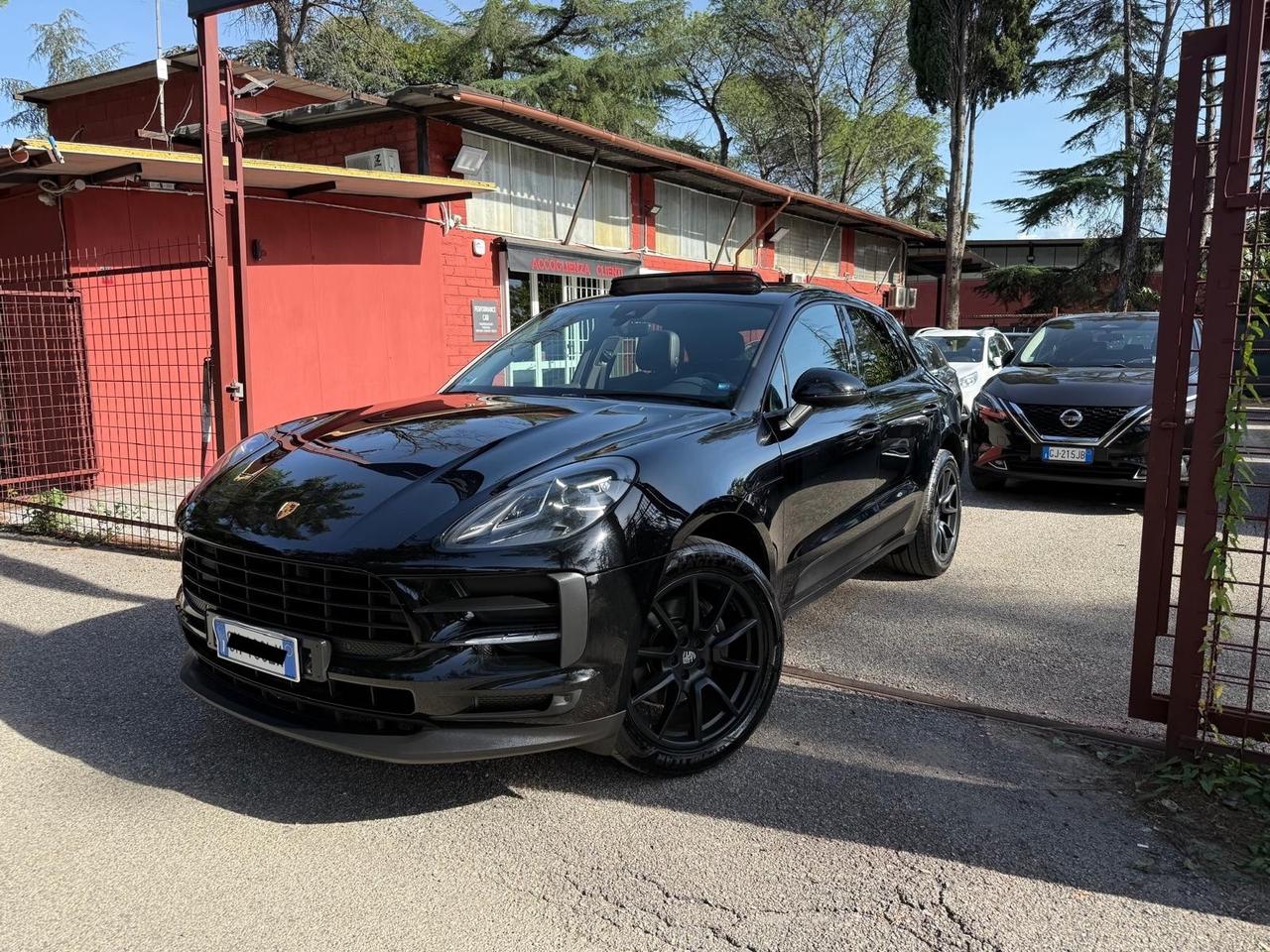 Porsche Macan 2.0 TETTO KAMERA FULL LED *PROMO*