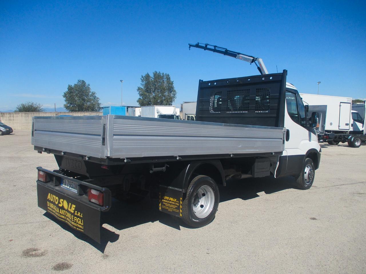 Iveco Daily 35C11 2.3 110CV E5 CASSONE FISSO 3.65M 144000 KM