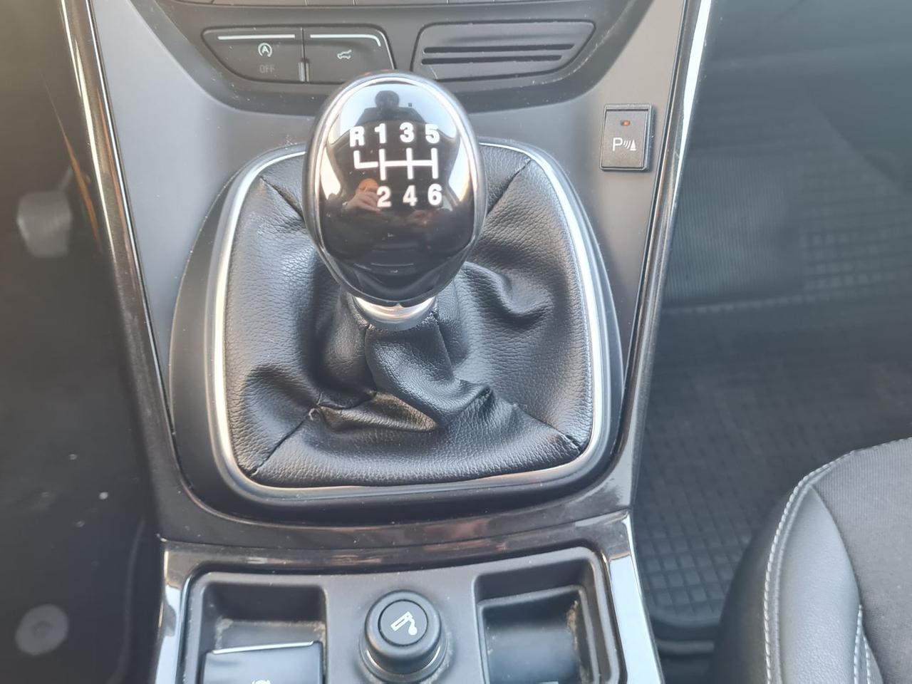 Ford Kuga 1.5 EcoBoost Titanium #9477