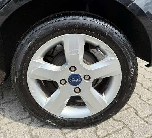 Ford Fiesta 5p 1.2 Plus Neopatentati