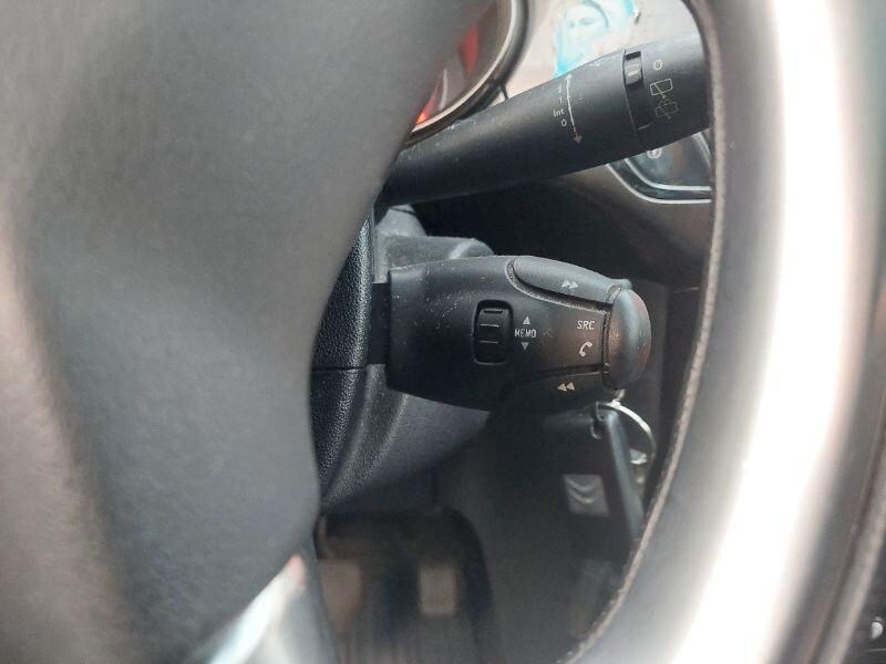 Citroen C3 1.2 VTi 82 Exclusive Neopatentati full.optional
