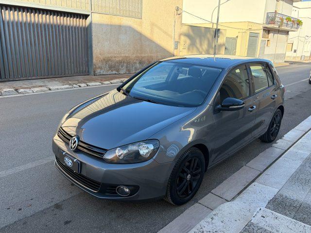 VOLKSWAGEN Golf 1.6TDI DSG Highline