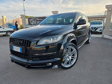 Audi Q7 3.0 V6 TDI 233CV quattro tiptronic