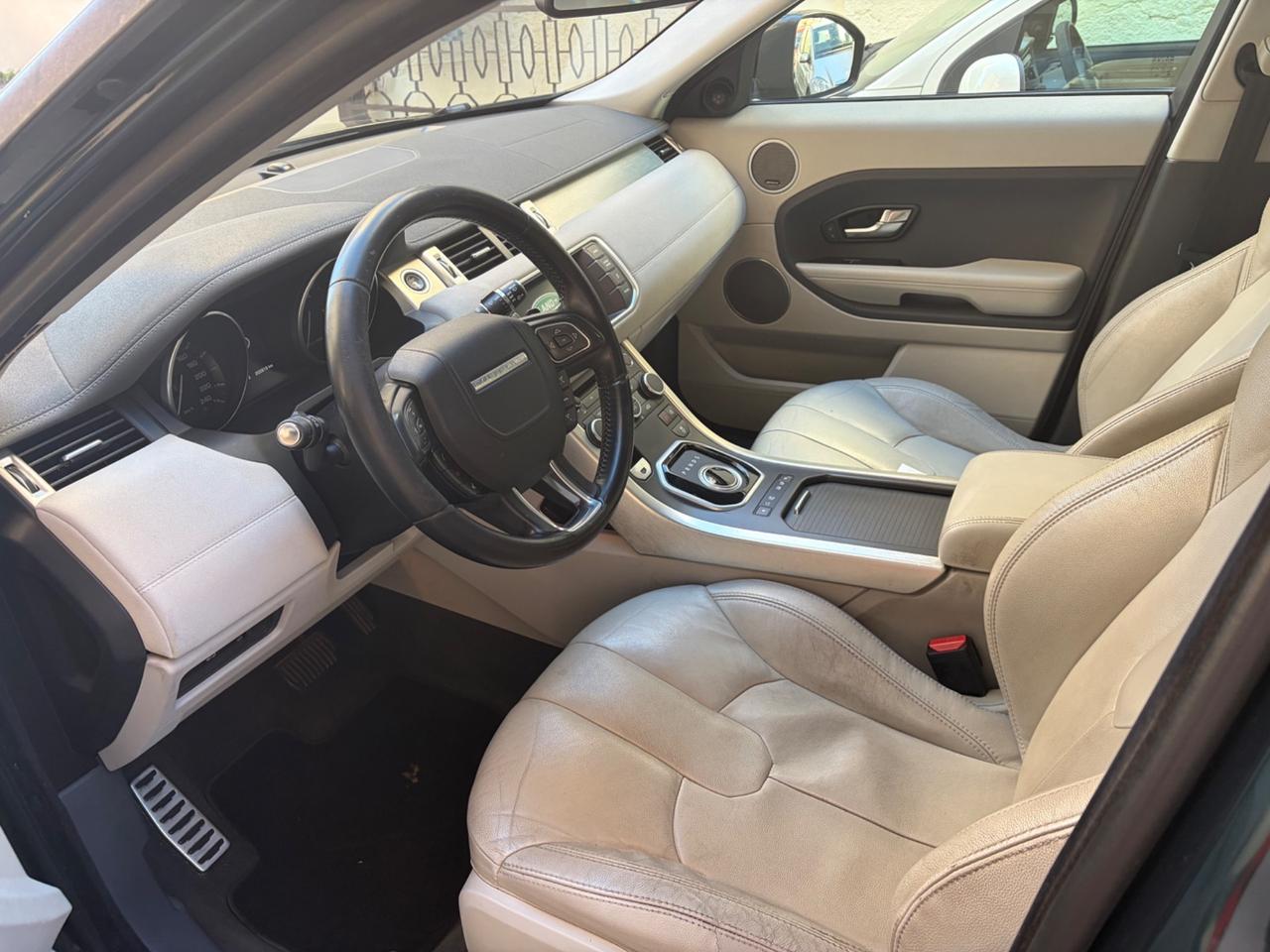 Land Rover Range Evoque 2.2 TD4 5p. Pure Tech Pack