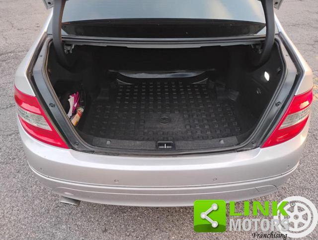 MERCEDES-BENZ C 200 CDI BlueEFFICIENCY Avantgarde