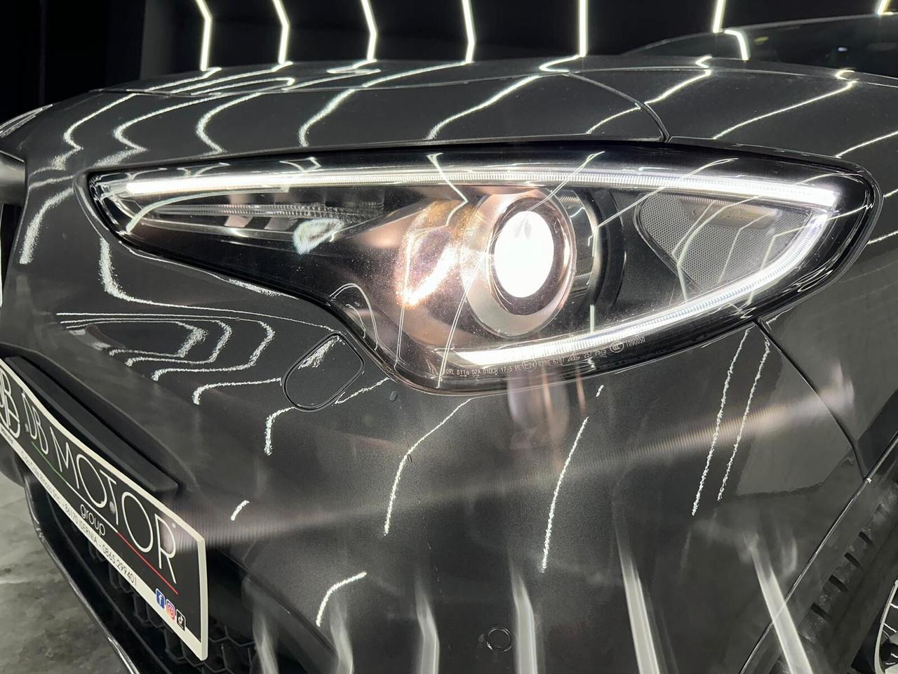 Alfa Romeo Stelvio 2.2 Turbodiesel 210 CV AT8 Q4 Veloce