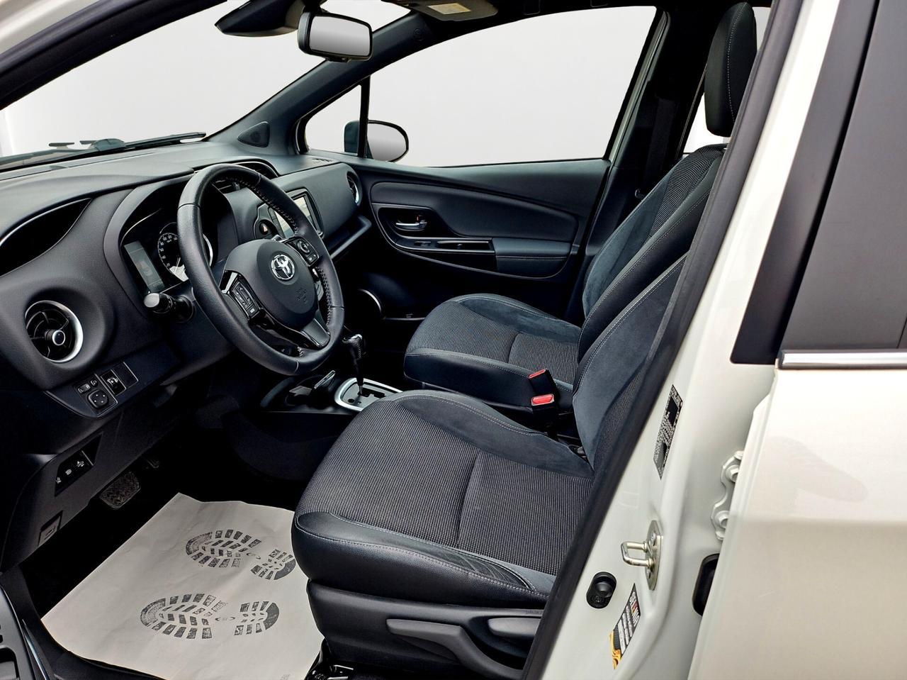 Toyota Yaris 1.5 Hybrid 5 porte Style FULL NEOPATENTATI