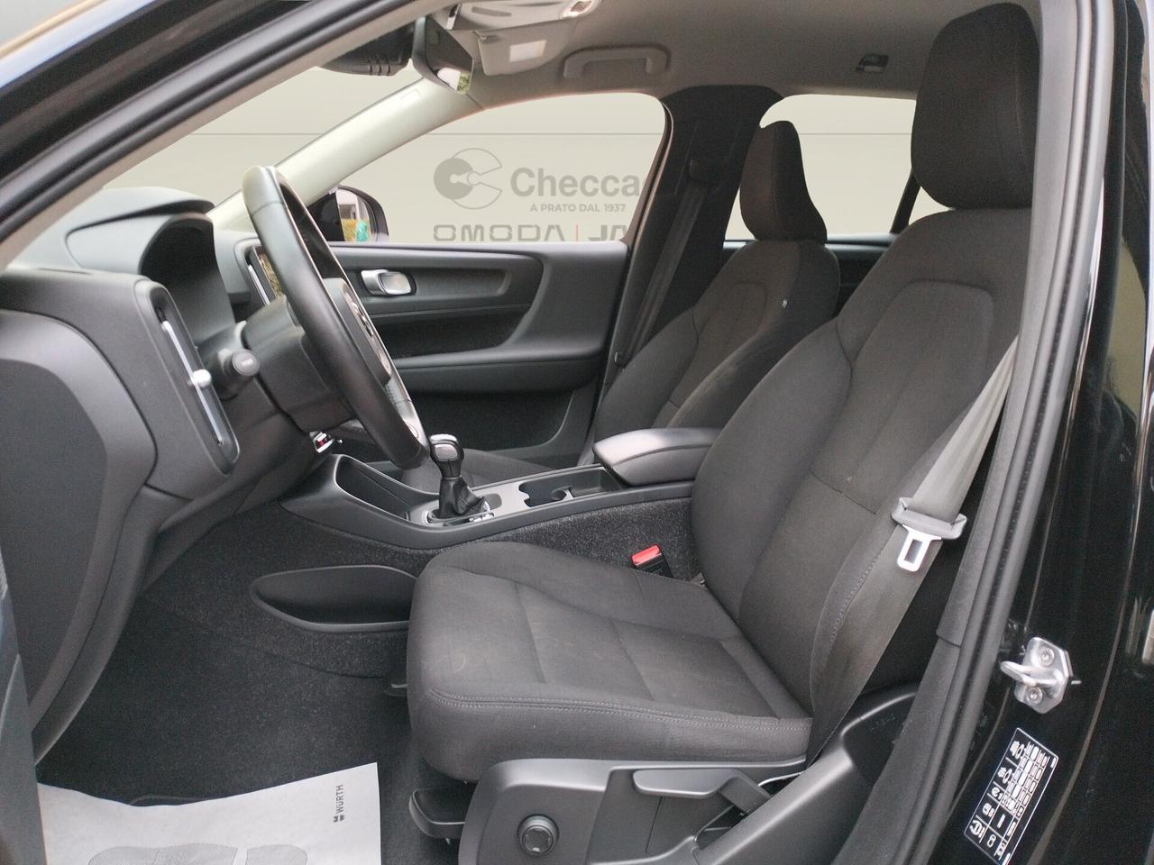 Volvo XC40 1.5 t2 Momentum my21 * IVA ESPOSTA *