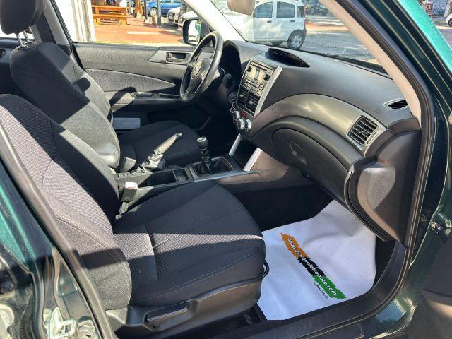 SUBARU Forester Gancio traino! 4X4 2.0D XS Trend