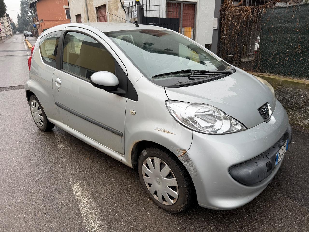 Peugeot 107 1.0 68CV 3p. Desir