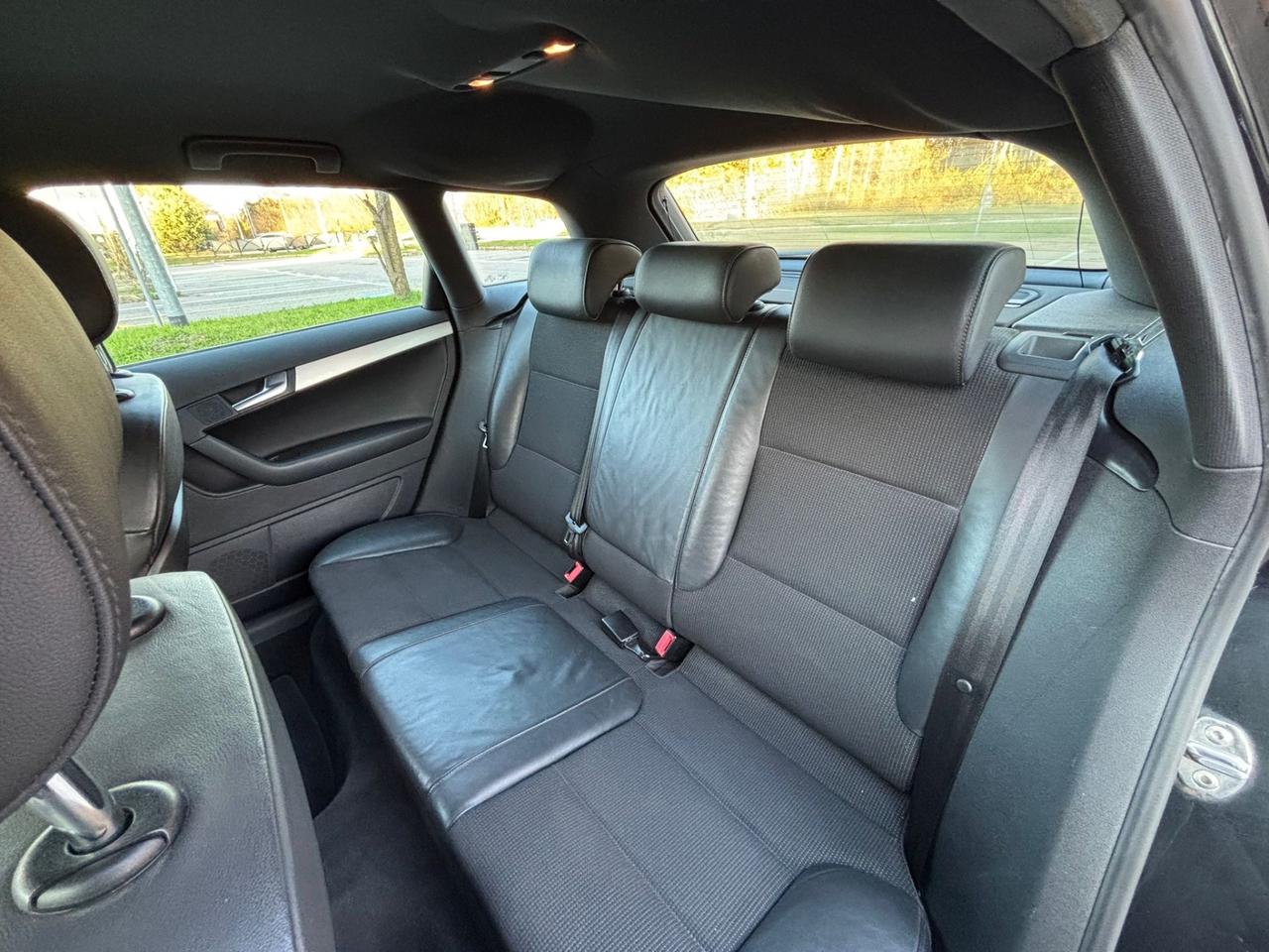 Audi A3 SPB 1.4 16V TFSI S-LINE