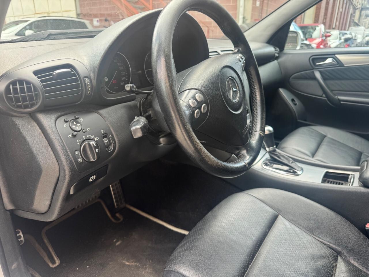 Mercedes-benz C 220 CDI 150CV S.W. Avantgarde Sport 2005