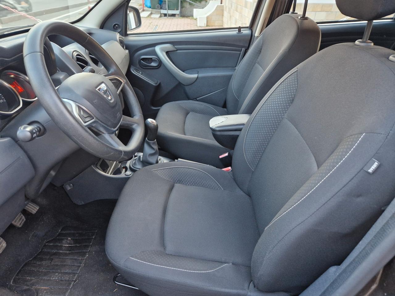 Dacia Duster 1.6 114CV "91.100 km" GPL madre, Bluetooth, USB