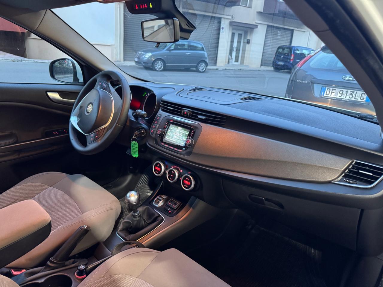 Alfa Romeo Giulietta 1.6 JTDm Exclusive