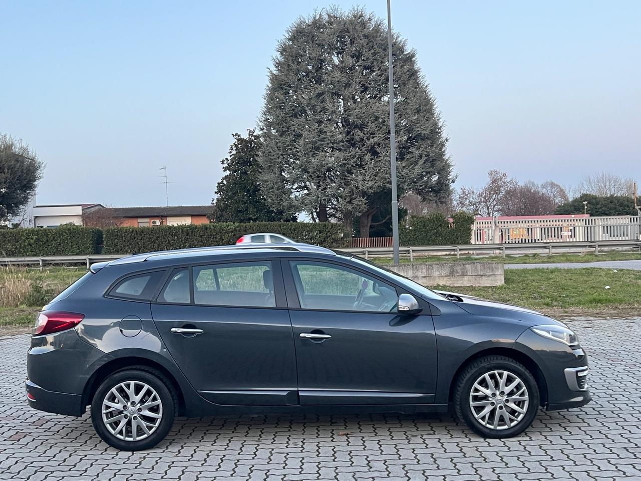 Renault Megane Mégane 1.5 dCi 110CV SporTour Wave