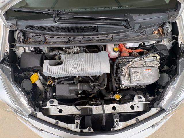 TOYOTA Yaris 1.5 Hybrid 5 porte AUTOMATICA OK NEOPATENTATI