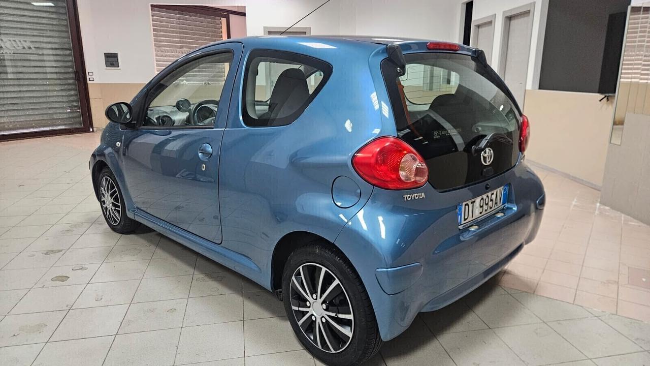 Toyota Aygo 1.0 12V VVT-i 3 porte