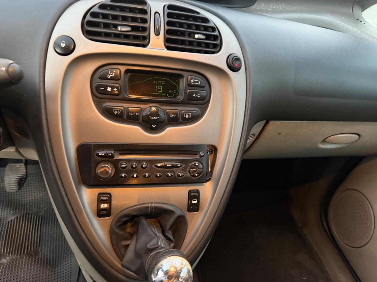 Citroen Xsara Picasso 1.6 HDi 90CV Elegance Combi