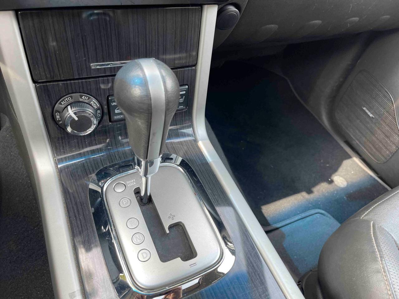 Nissan Pathfinder 2.5 dCi LE anno 2014 TETTO APRIBILE 7 POSTI UNICOPROPRIETARIO
