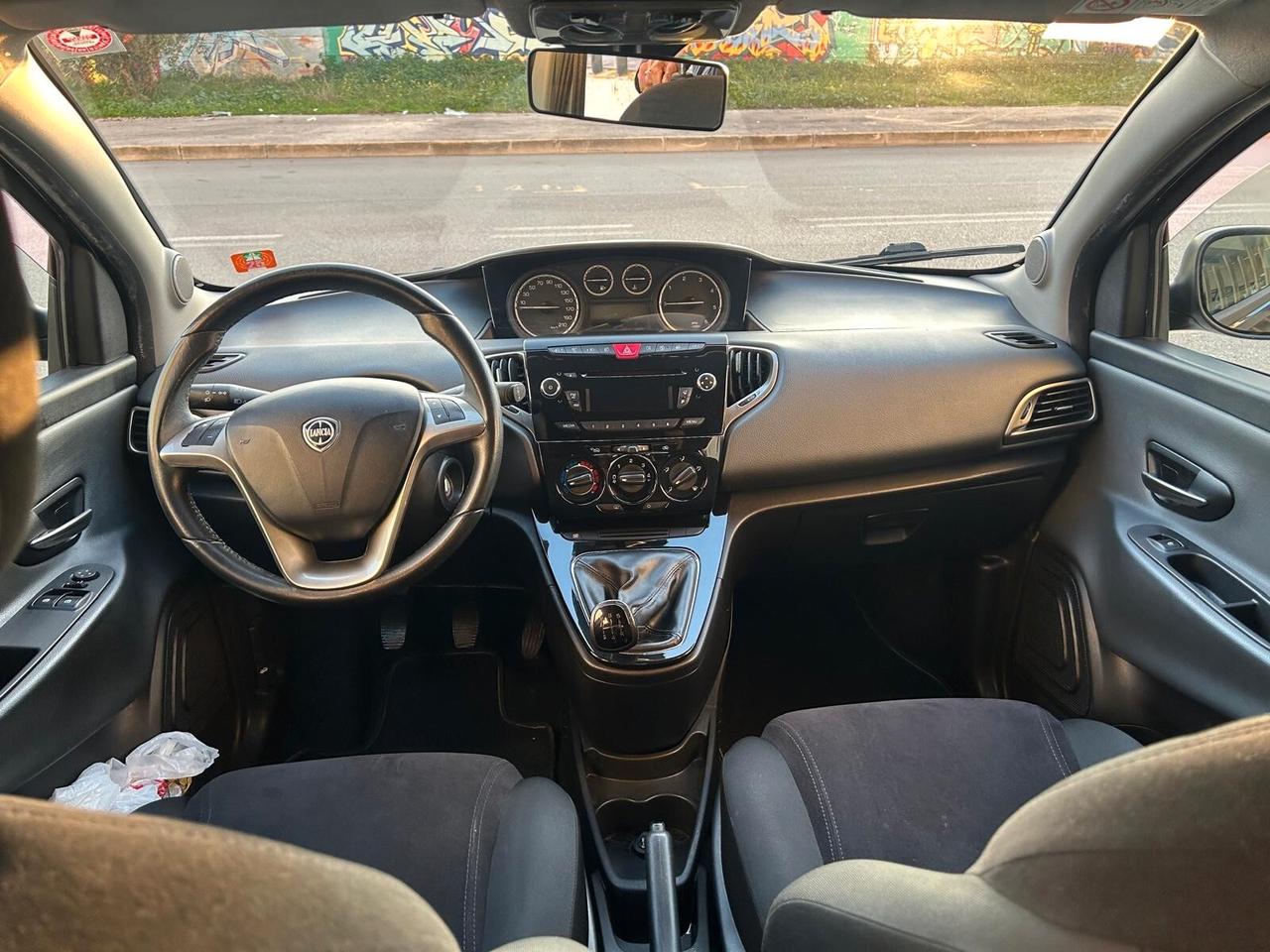 Lancia Ypsilon 1.3 MJT 16V 95 CV 5 porte S&S Elle