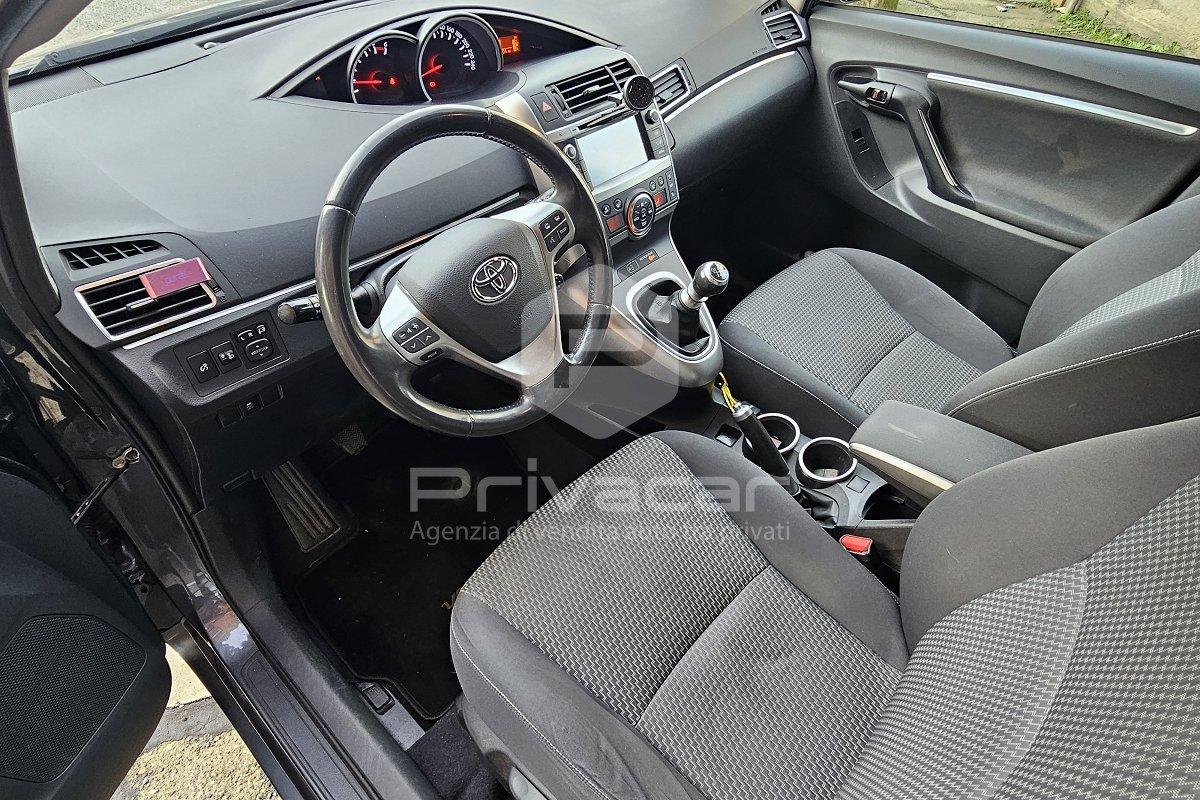 TOYOTA Verso 1.6 D-4D Active 7 posti