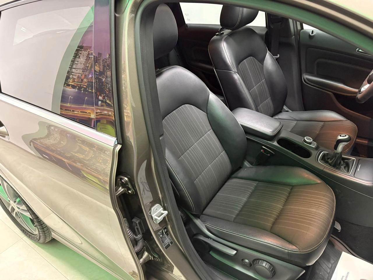 Mercedes-benz B 200 CDI BlueEFFICIENCY Premium